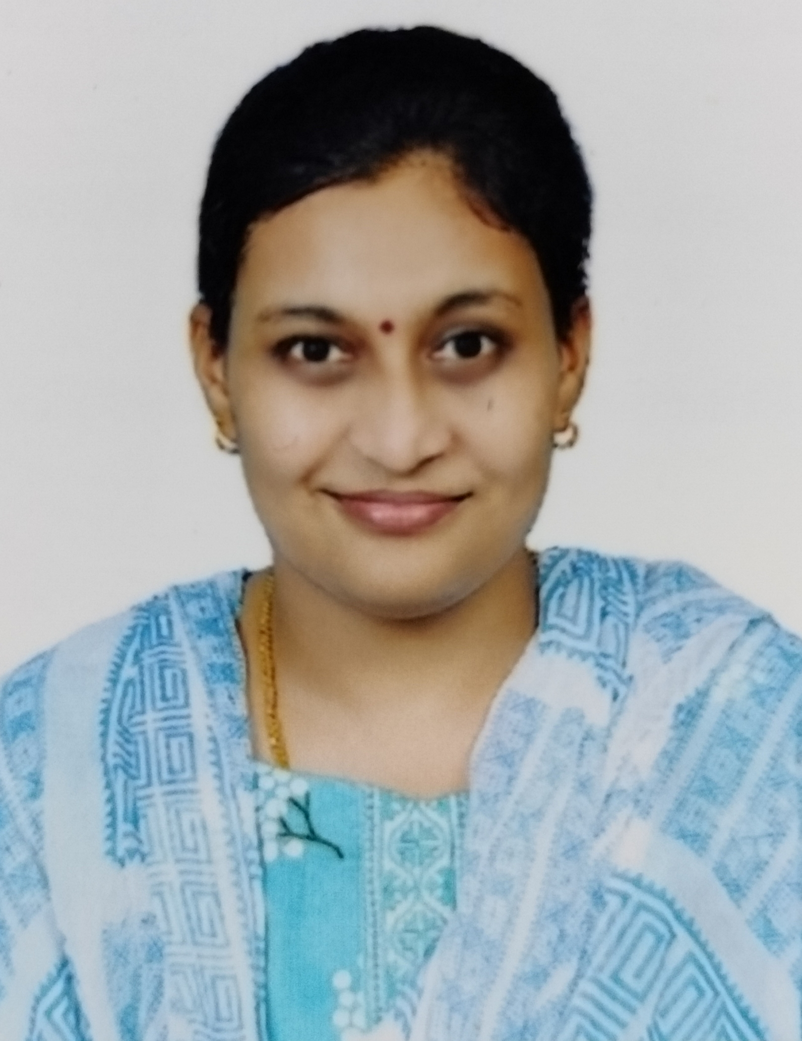 DR. GAYATHRI 