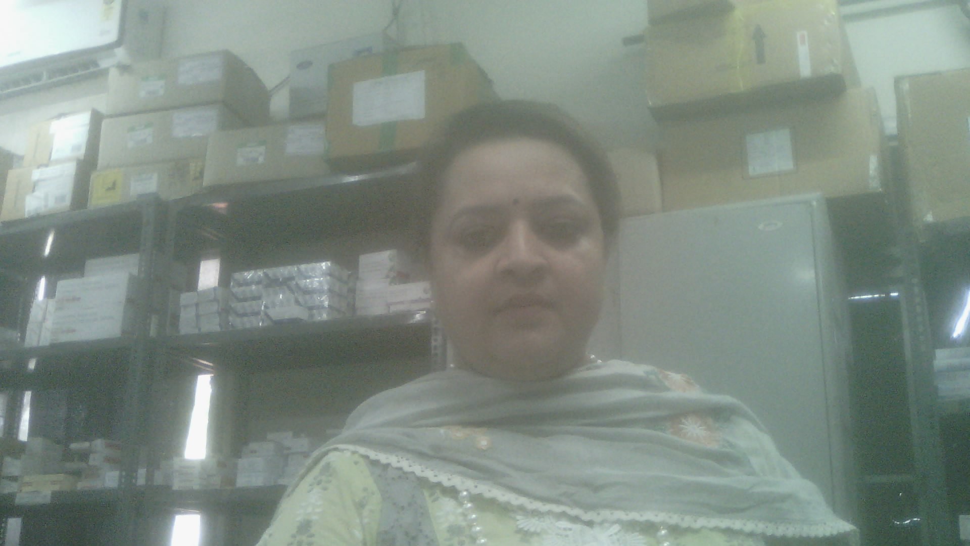 DR. SHINA KHOSLA