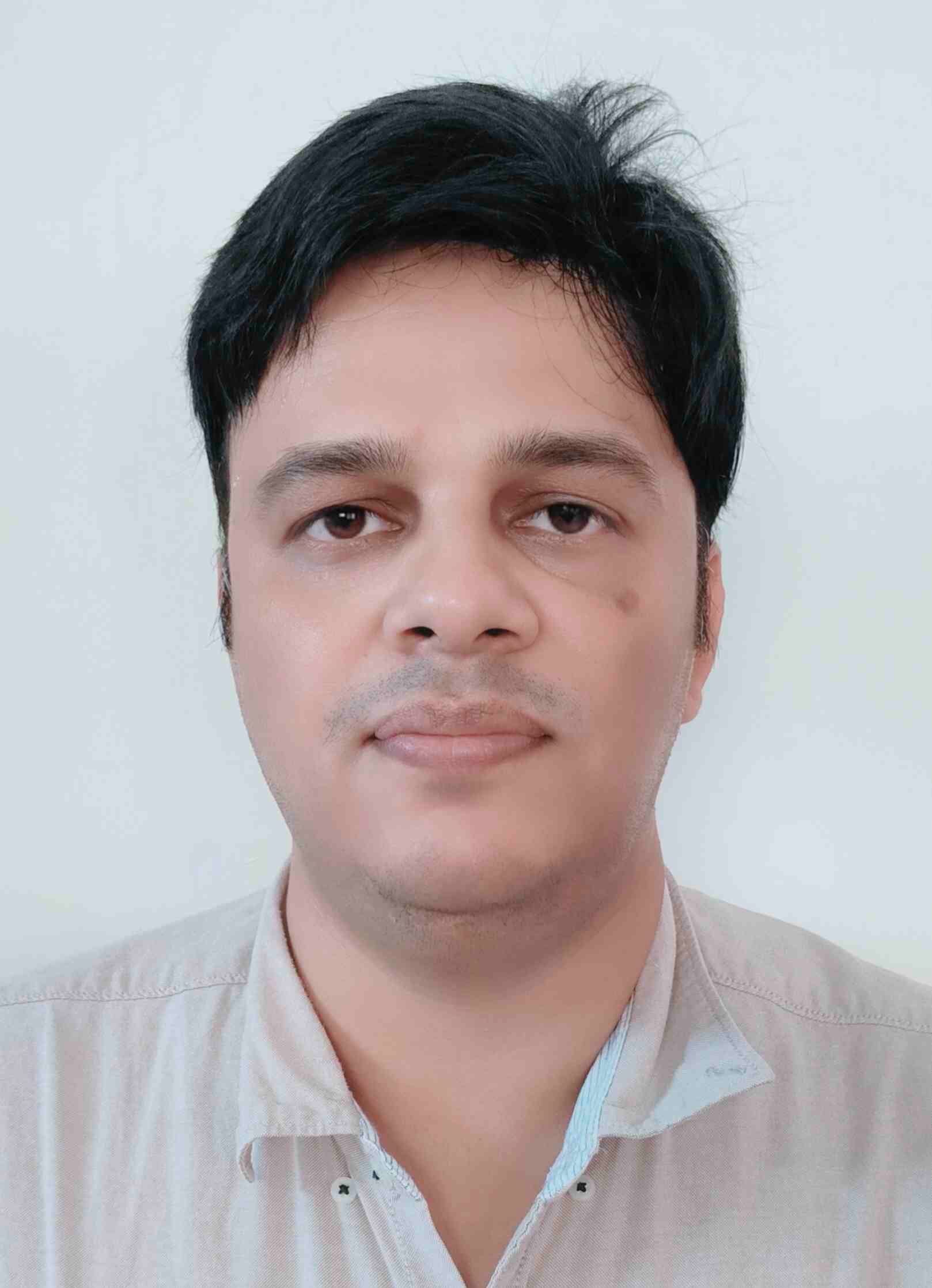 DR. MANISH MISHRA 
