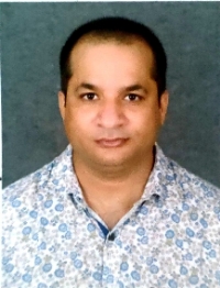 DR. LAXMIKANT SONI