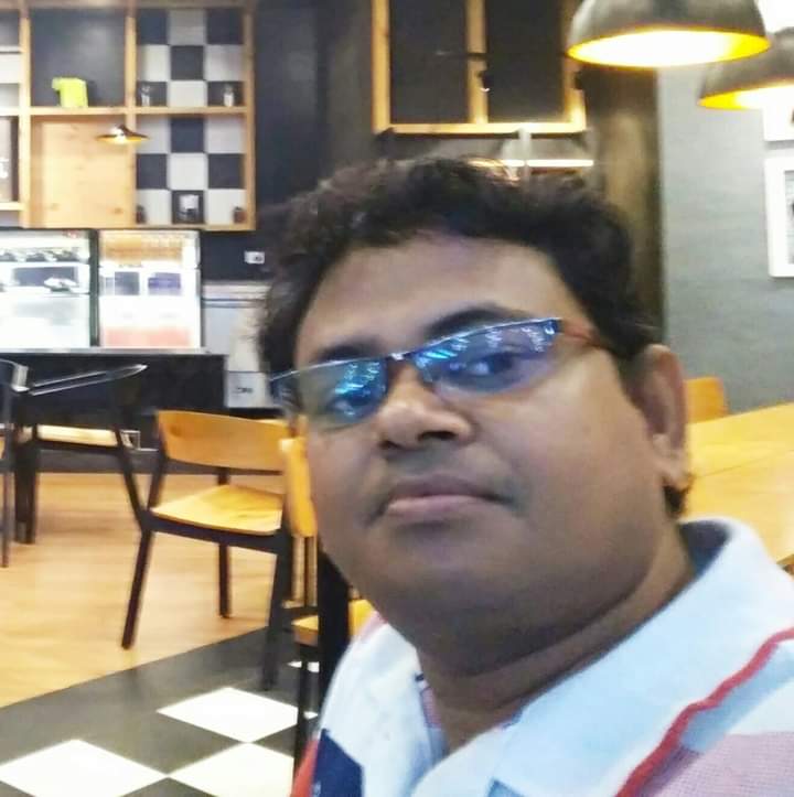 DR. LAXMIKANT AGARWAL