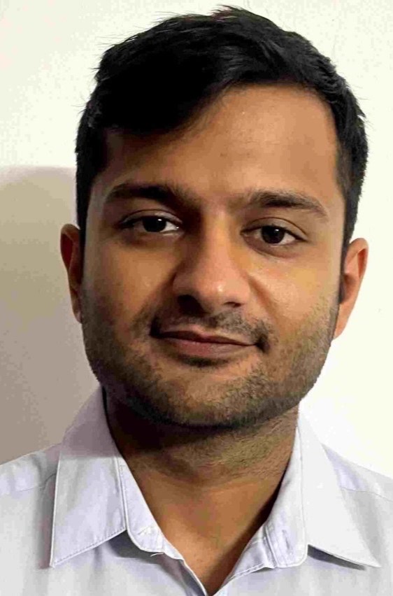 DR. AKSHAT TANEJA